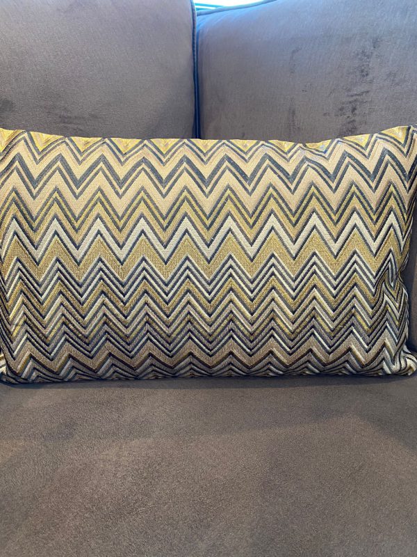 Kussen goud/chevron 50x30